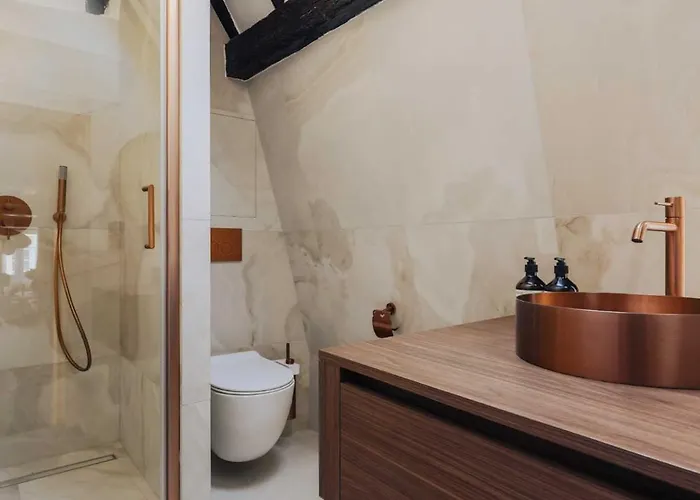 Ac 2br 6p - Notre-dame De